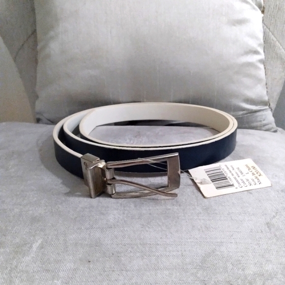 Reversible Belt - Picture 2 of 6